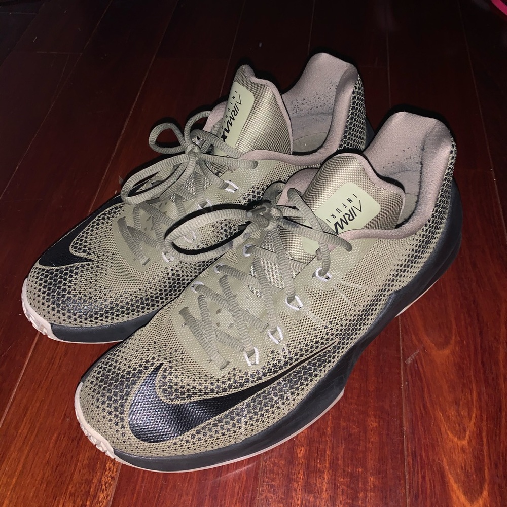 Nike Air Max Infuriate Sneakers